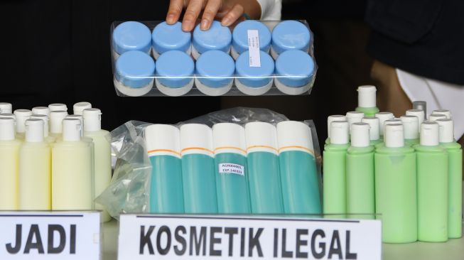 Ribuan Kosmetik Ilegal Ditemukan di Ruko Jalan Srikandi Pekanbaru