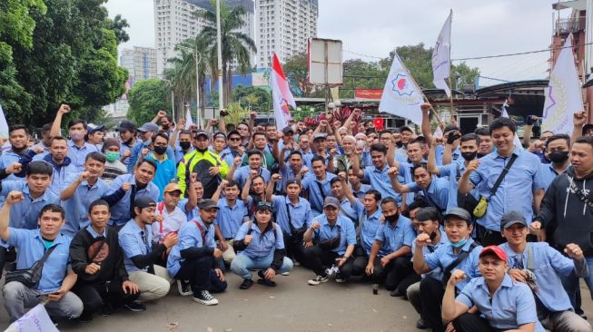 Aksi Demo Karyawan Transmart