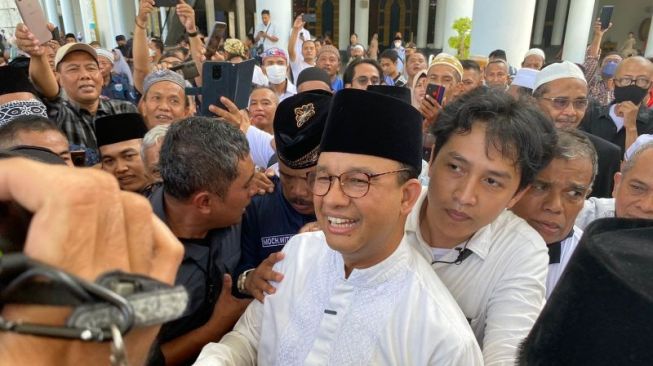 Baru Hari Pertama ke Surabaya Anies Baswedan Mengaku Pulang Kampung, Asli Mana Emang?