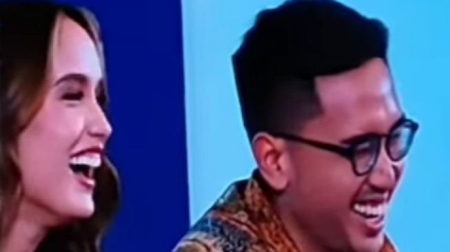 Cinta Laura Gombalin Gusti Bhre, Netizen Gercep Jodohin: Sama-sama Cerdas dan Berkharisma