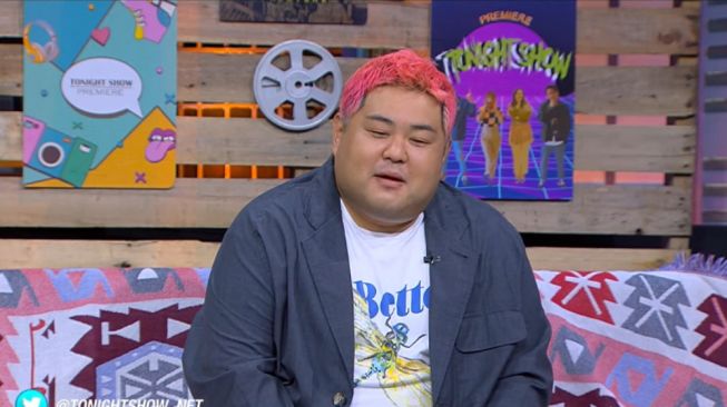 Tangkapan Layar Kenta Yamaguchi di Acara Tonight Show (YouTube/Tonight Show Net)