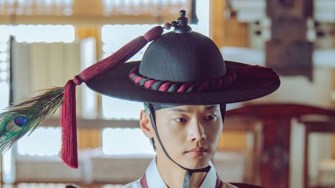 Potret Cha Hak Yeon di Joseon Attorney (Instagram/@mbcdrama_now)