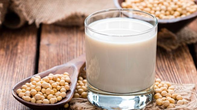 Baik untuk Diet,5 Manfaat Susu Kedelai bagi Kesehatan yang Jarang Diketahui