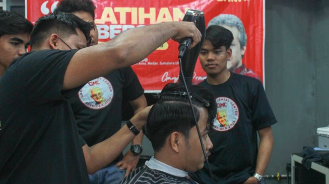 Dorong Milenial Berwirausaha, GMC Sumut Gelar Kegiatan Pelatihan Barbershop