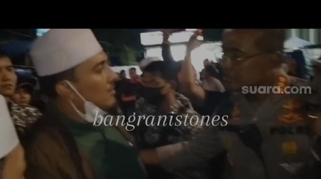 Acara konvoi sambut Ramadan di Petamburan yang dibubarkan polisi. (tangkapan layar/ist)