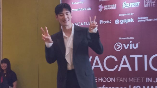 Lee Je Hoon Tergila-Gila Mi Goreng Instan Indonesia, Sampai Pernah Dikirimi Satu Boks Sama Perusahaannya