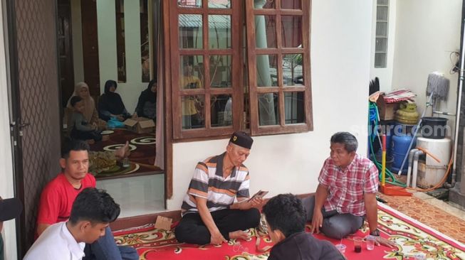 Kondisi Rumah Duka Pebulu Tangkis Muda Syabda Perkasa Belawa di Bekasi, Tetangga Gelar Doa Bersama