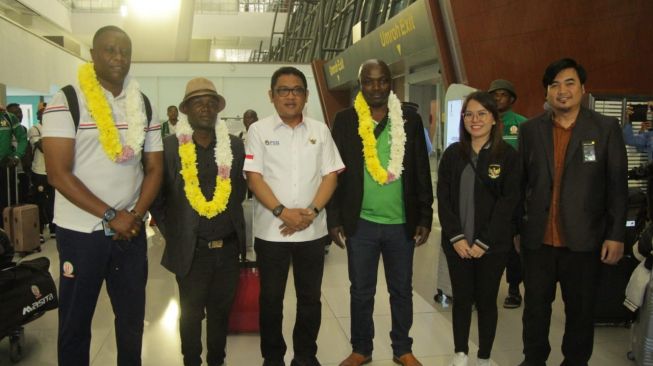 Timnas Burundi tiba di Bandara Soekarno-Hatta, Selasa (21/3/2023). [Dok. PSSI]