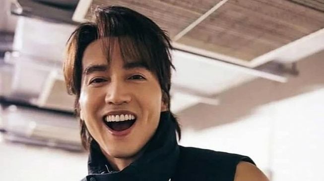 10 Potret Terkini Jerry Yan, Bintang Meteor Garden Yang Terlihat Masih ...