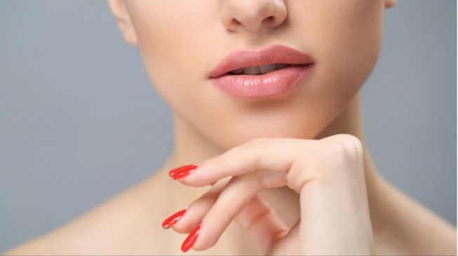 6 Cara Ampuh untuk Mencerahkan Bibir Secara Alami agar Lebih Percaya Diri