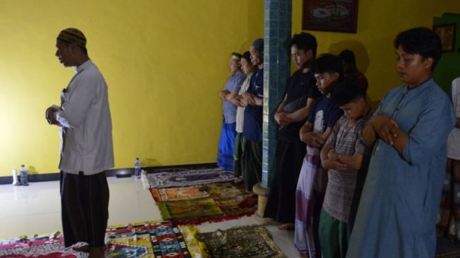 Bertepatan Hari Raya Nyepi, Warga Muslim Desa Adat Tuban-Badung Bali Sepakat Shalat Tarawih Pertama di Rumah