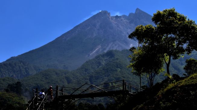 Intensitas Kegempaan Masih Tinggi, Gunung Merapi Luncurkan 236 Kali Lava Selama Sepekan Terakhir