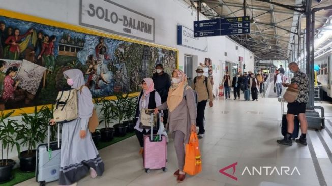 Catat Lut! PT KAI siapkan Empat KA Kereta Api Tambahan Rute Solo Selama Mudik