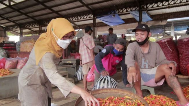 Bupati Kediri Terus Awasi Kenaikan Harga Bahan Pokok