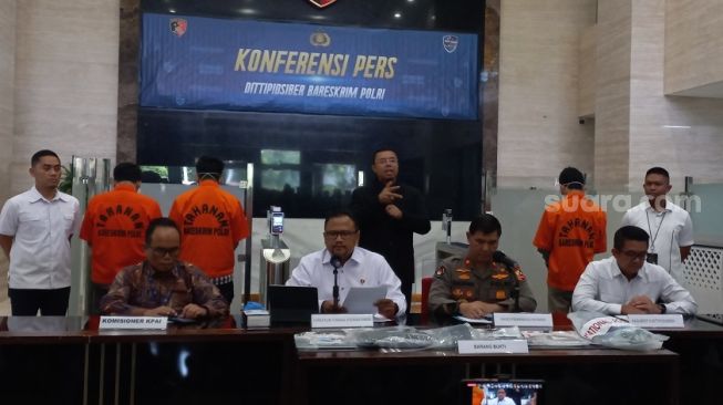 Polri Tangkap Tiga Predator Seks Terhadap 12 Anak, Beraksi di Warnet hingga Tempat Sepi