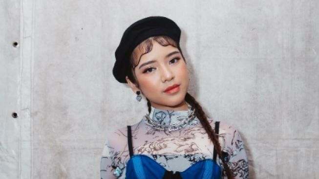 7 Artis Curhat Lewat Lagu, Single Baru Tiara Andini Langsung Trending di YouTube