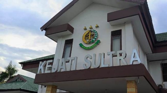 Mantan Wali Kota Kendari Sulkarnain Kadir Jalani Pemeriksaan Kedua