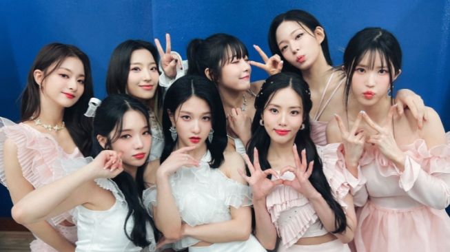 fromis_9 Absen dari We Bridge Music Festival & Expo, Penggemar Makin Khawatir!