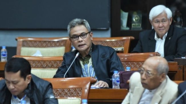 Johan Budi Minta Klarifikasi Mahfud MD Soal Narasi DPR Disebut Markus