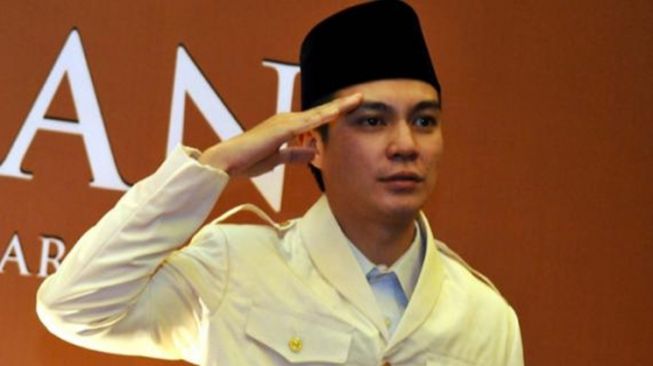 Aktor Sempurna Berperan Sebagai Pahlawan Nasional  (IMDb)