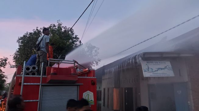 Jelang Buka Puasa, Dua Unit Rumah di Langsa Terbakar