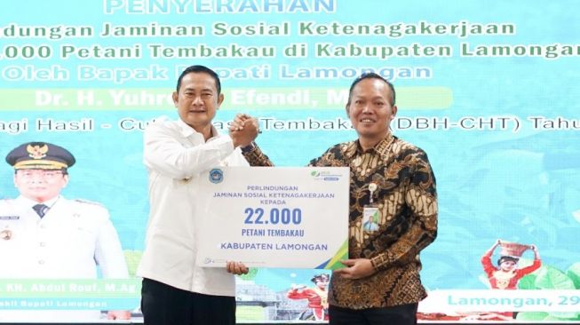 Pemkab Lamongan Lindungi 22.000 Petani Tembakau melalui BPJS Ketenagakerjaan