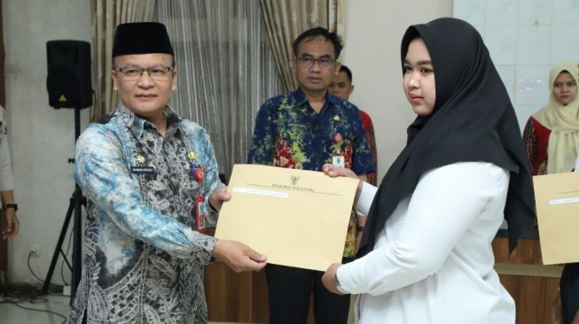 27 Nakes PPPK Terima SK Pengangkatan dari Pemkab HSU