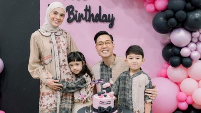 Potret Ulang Tahun Uti Anak Nycta Gina (Instagram/missnyctagina)