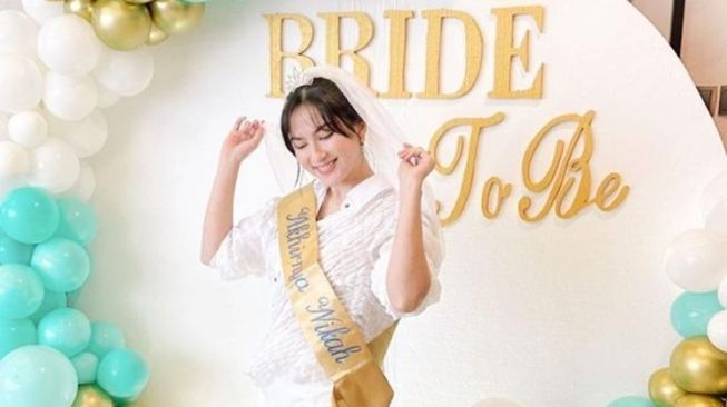 9 Potret Bridal Shower Jessica Mila, Yuki Kato dan Febby Rastanty Ikut Beri Kejutan