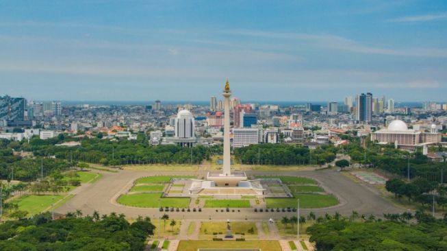 Bakal Lakukan Penataan Monas, Heru Budi Pastikan Plaza di Sisi Selatan Buatan Anies Tak Dibongkar