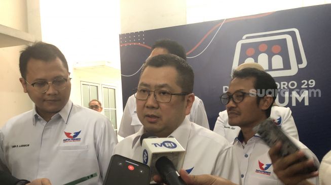 Hitung Peluang TGB Jadi Kandidat Cawapres, Hary Tanoe: Kami Survei Dulu