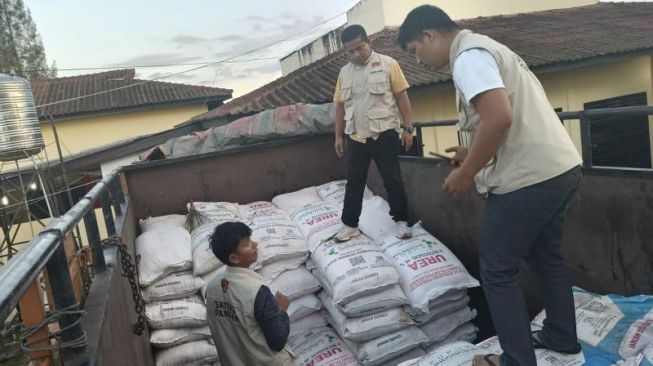Polisi Gagalkan Penyelundupan 9 Ton Pupuk Bersubsidi di Dairi, Pelaku Tak Ditemukan