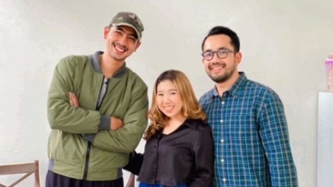 Arya Saloka Buka Rumah Produksi, 'Ikatan Pak Kom' Siap Saingi RANS Entertainment?