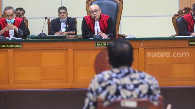 Catat Semua Sikap dan Perilaku Hakim Sidang Haris dan Fatia, KY: Tahan Diri dari Perkataan Seksis