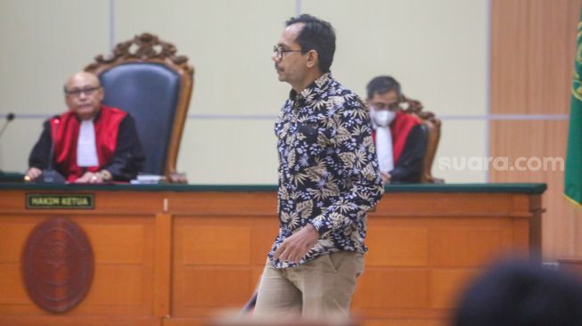 Kubu Haris Azhar Minta Hakim Tunda Sidang Kasus 'Lord' Luhut, Pengunjung Kompak Tepuk Tangan