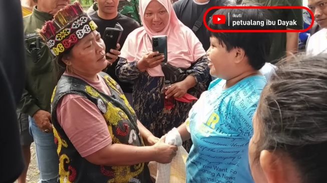 7 Fakta Awal Mula Ida Dayak Viral, Sembuhkan Tangan Bengkok hingga Punya Ritual Khusus