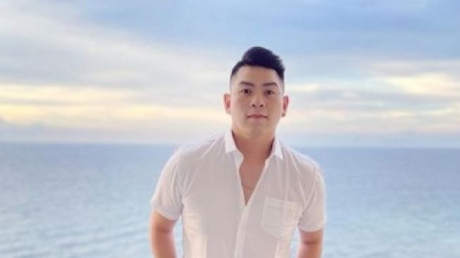 Jajal Bisnis Vape, Andy Sugar Kolaborasi dengan Planet Vape Indonesia