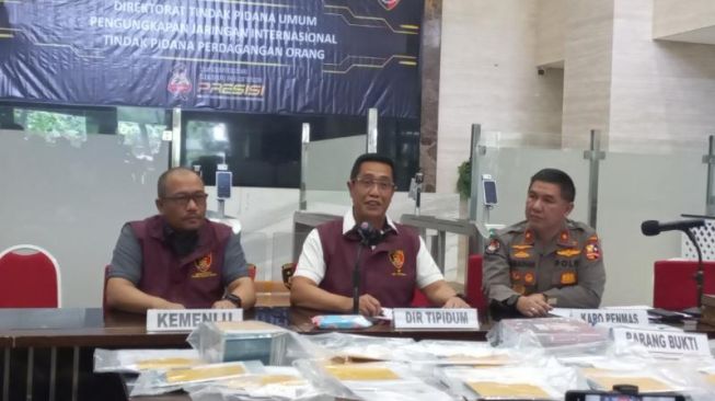 Keberadaannya Dicari, Bareskrim Sebut Dito Mahendra Tak Tercatat Lakukan Perjalanan Domestik atau Internasional