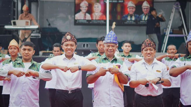 Ketua PaSKI Sumsel Fikri Haikal Lantik 17 Korwil di Sumsel Comedy Festival 2023