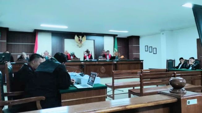 Vonis Penjara Empat Hingga Sembilan Tahun Diputuskan Hakim PN Makassar kepada Empat Mantan Auditor BPK Sulsel