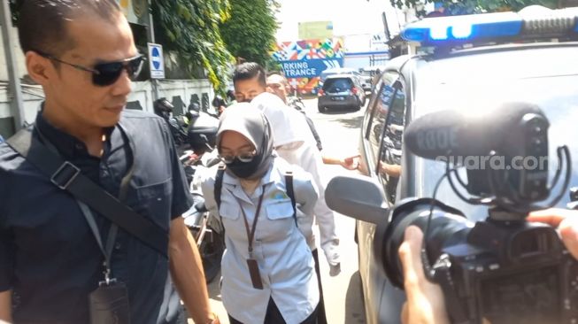 Babak Drama Sidang Pleidoi AG di Kasus Penganiayaan: Diwarnai Tangisan Minta Bebas