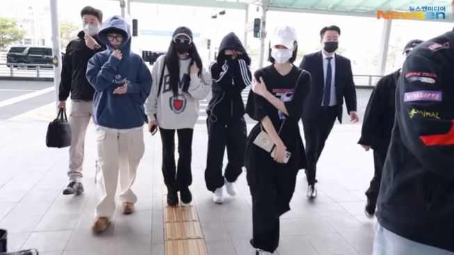 aespa Terciduk di Bandara untuk Jadwal Rahasia, Syuting MV Lagu Baru?