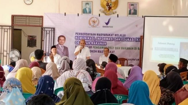 Antusias! Ratusan Warga Sende Ikuti Sosialisasi Anggota DPR RI dan BPOM