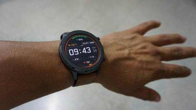 Cek Inilah Fungsi Smartwatch Huawei Watch Buds