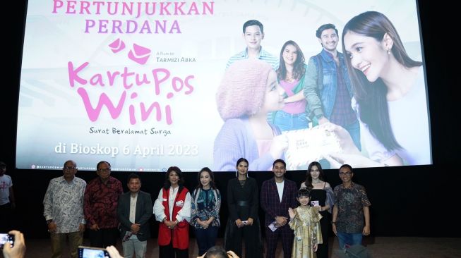 Film Kartu Pos Wini Rajut Kenangan Berkirim Surat di Kantor Pos