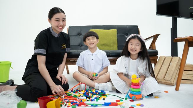 Val The Consultant Kembali Hadirkan Premium Nanny untuk Solusi Pengasuhan Anak