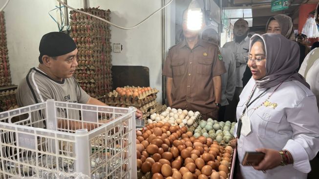 Jelang Lebaran, Harga Bahan Pokok di Sumatera Barat Relatif Stabil