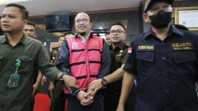 Haris Yasin Limpo Tersangka Kasus Korupsi PDAM Makassar, Langsung Ditahan