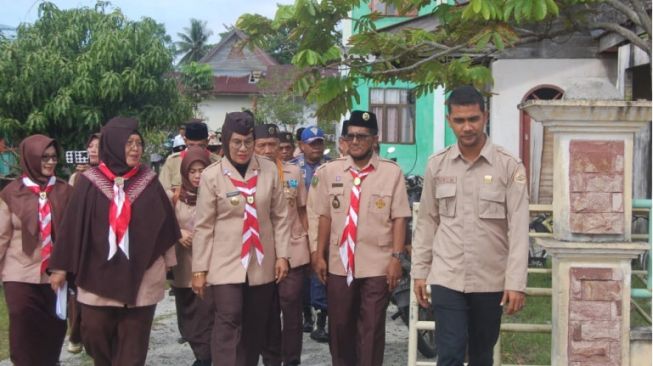 Profil Istri Sah Eks Bupati Meranti, Disorot Usai M Adil Disebut Nikah Siri dengan Fitria Nengsih