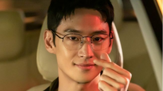 Lee Je-Hoon Ditawari Peran untuk Remake Drama Legendaris Chief Investigator